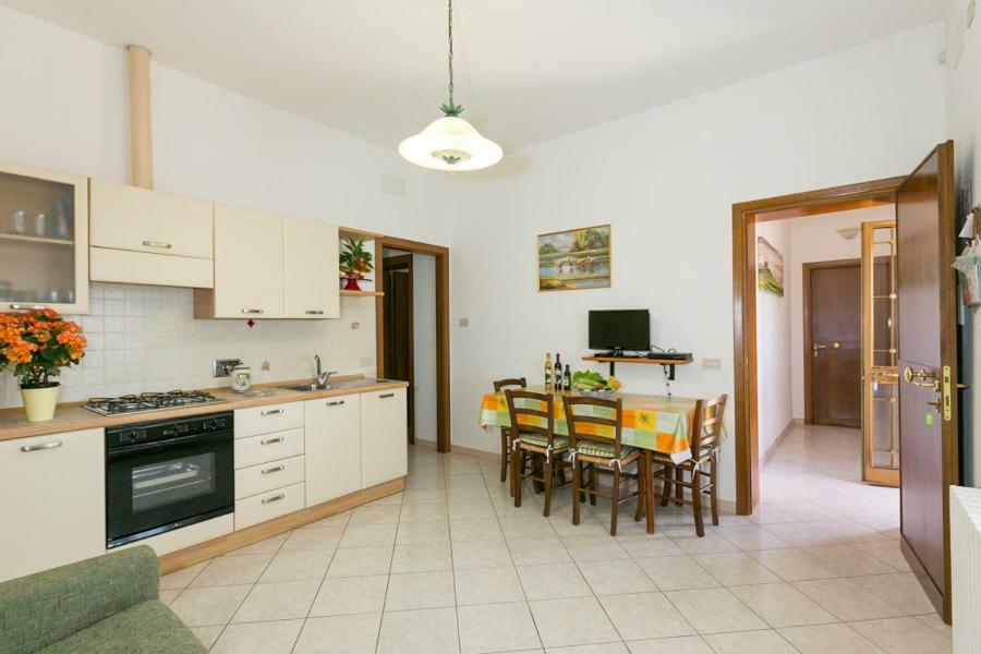 Agriturismo Case Nuove Castellina Marittima Luaran gambar
