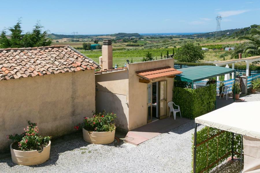Agriturismo Case Nuove Castellina Marittima Luaran gambar